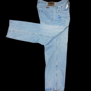 34 x 30 Wrangler Baggy Fit Jeans